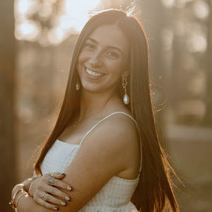 Meet your Posher, Lauren